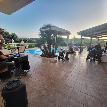 Eria Resort For People With Special Abilities Maleme Екстериор снимка