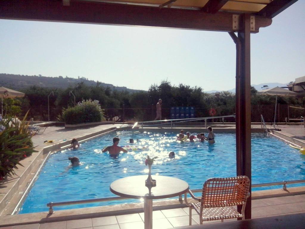 Eria Resort For People With Special Abilities Maleme Екстериор снимка